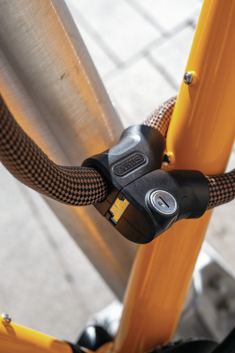 ABUS 1806/110 black INFINITY LOOP - čierna