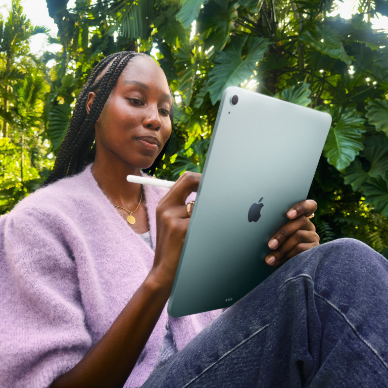 Apple iPad Air M4 13" Wi-Fi + Cellular 512 GB, fialová