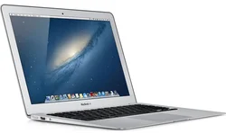Apple MacBook Air 11" (md711cz/a)
