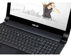 ASUS N53SV 15,6" LED Core i7-2670QM,6GB,750GB,GF GT540M s 2GB,DVD±RW,WiFi,BT,CAM,W7HP-64bit