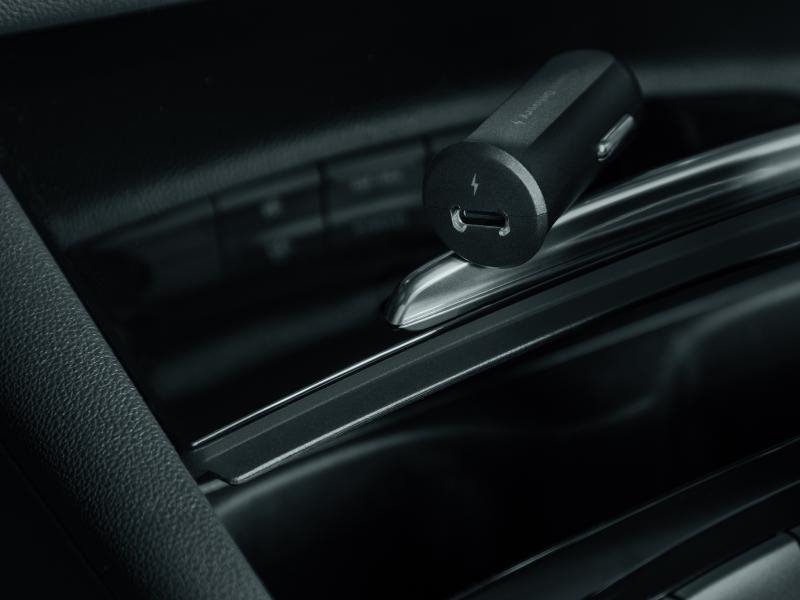 AVACOM CarPRO nabíječka do auta s Power Delivery