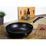 BerlingerHaus WOK panvica s titánovým povrchom Black Professional Line, 28 cm