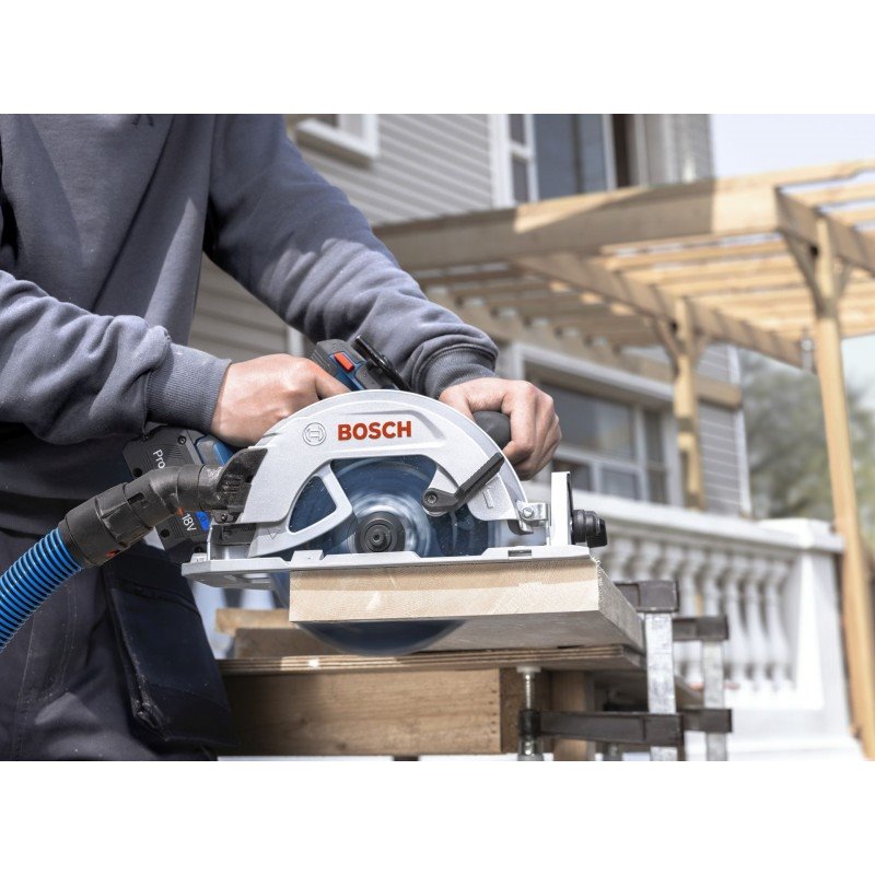 BOSCH akumulátorová okružná píla PRO GKS 18V-68-2 (0.601.6D0.001)