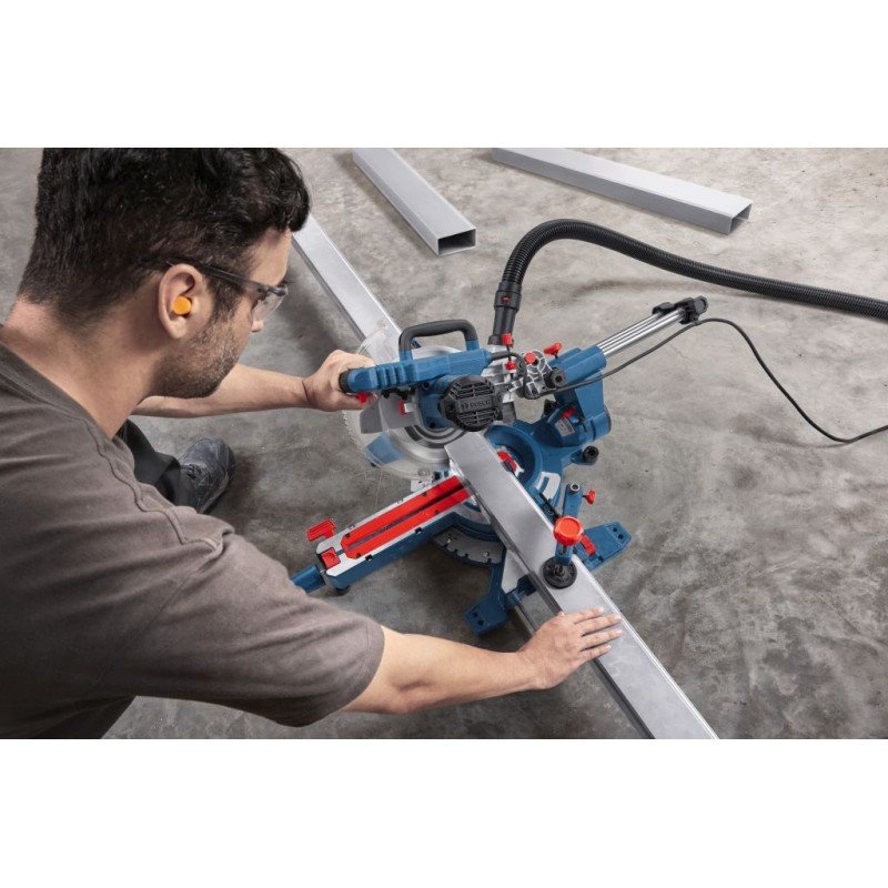 BOSCH PRO GCM305-216S Pokosová píla (0.601.B61.001)