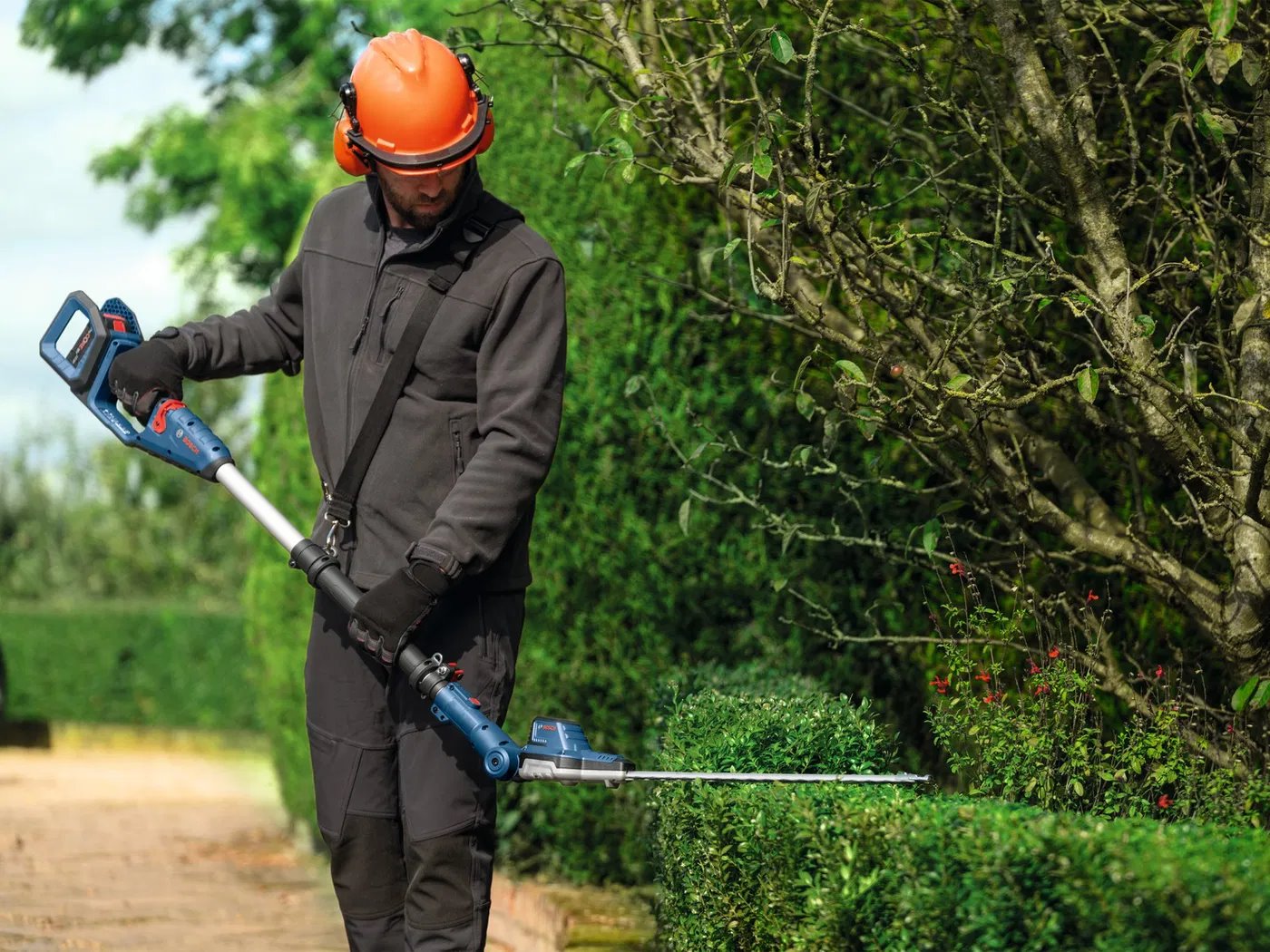 BOSCH Professional Nůžky na živý plot AKU teleskopické GHE 18V-50 TP (bez AKU) (0.600.8D5.000)