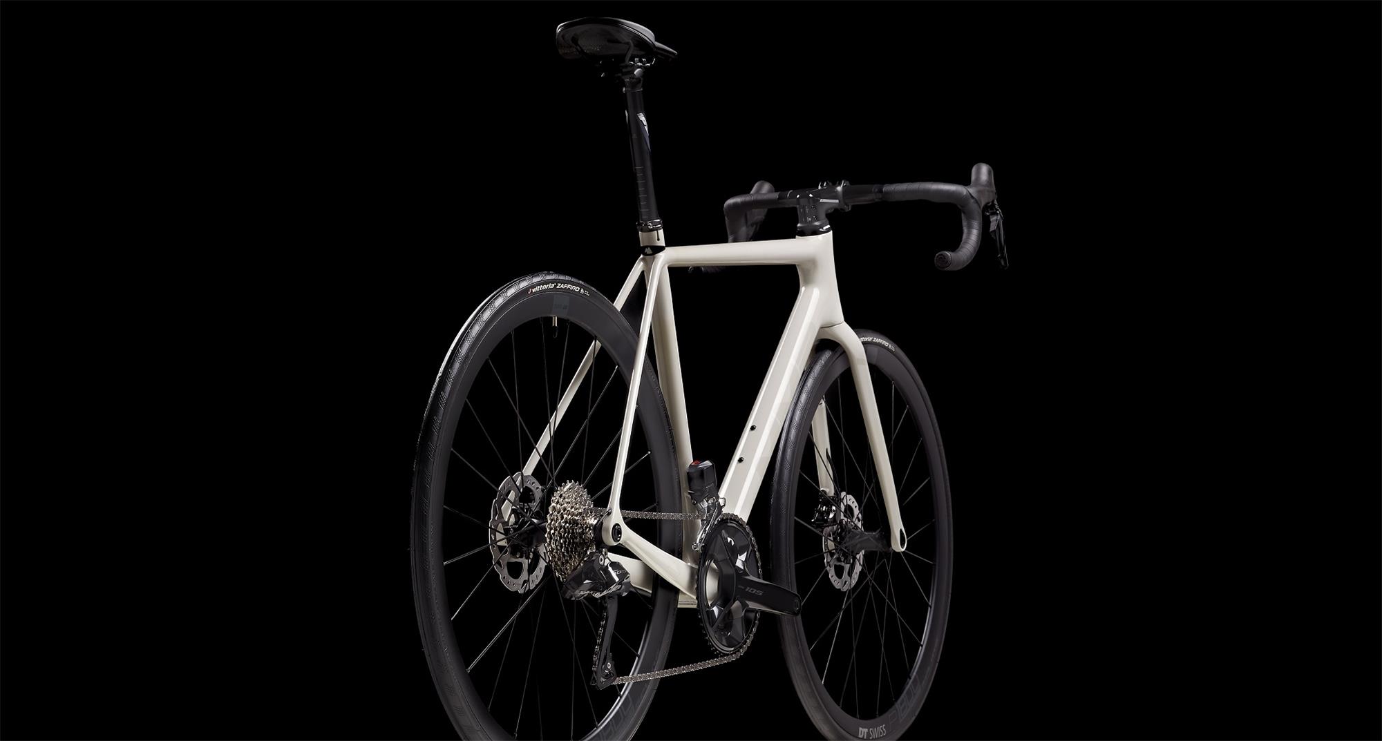 Cestný bicykel MMR ADRENALINE 30 - Light Grey N Black - veľkosť XL / 2024