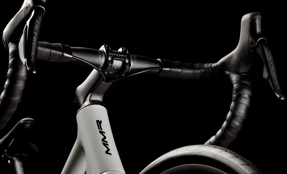 Cestný bicykel MMR GRAND TOUR 00 - RHINO GREY - veľkosť L 25/2026
