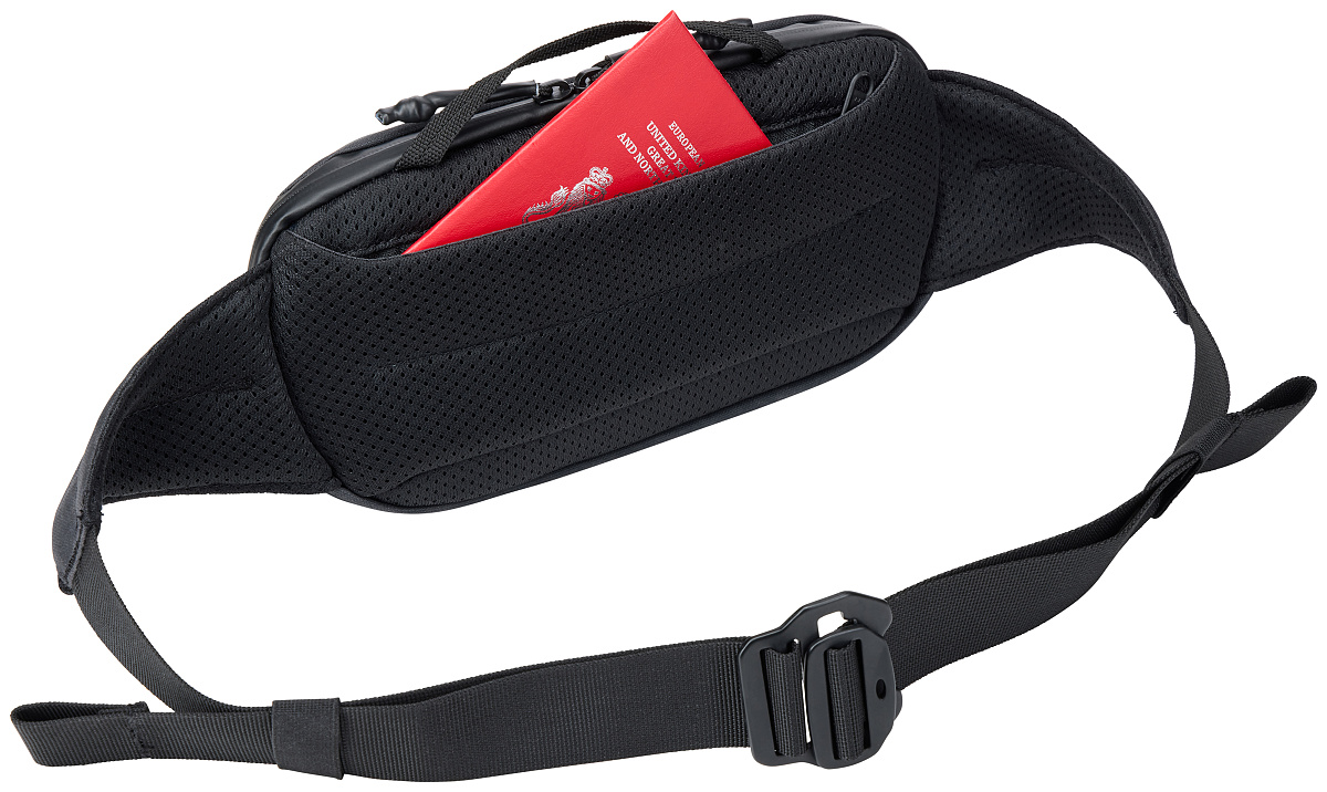 Cestovný kufor Thule Aion TASB102 - čierny