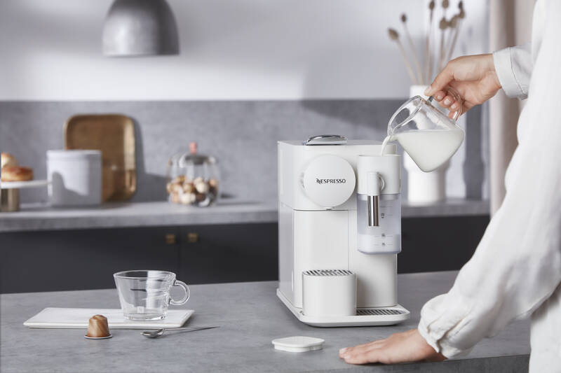 Delonghi EN510.W Kávovar na kapsuly, biely