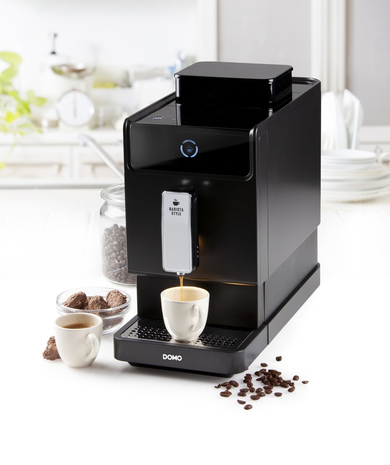 DOMO DO718K Automatické espresso