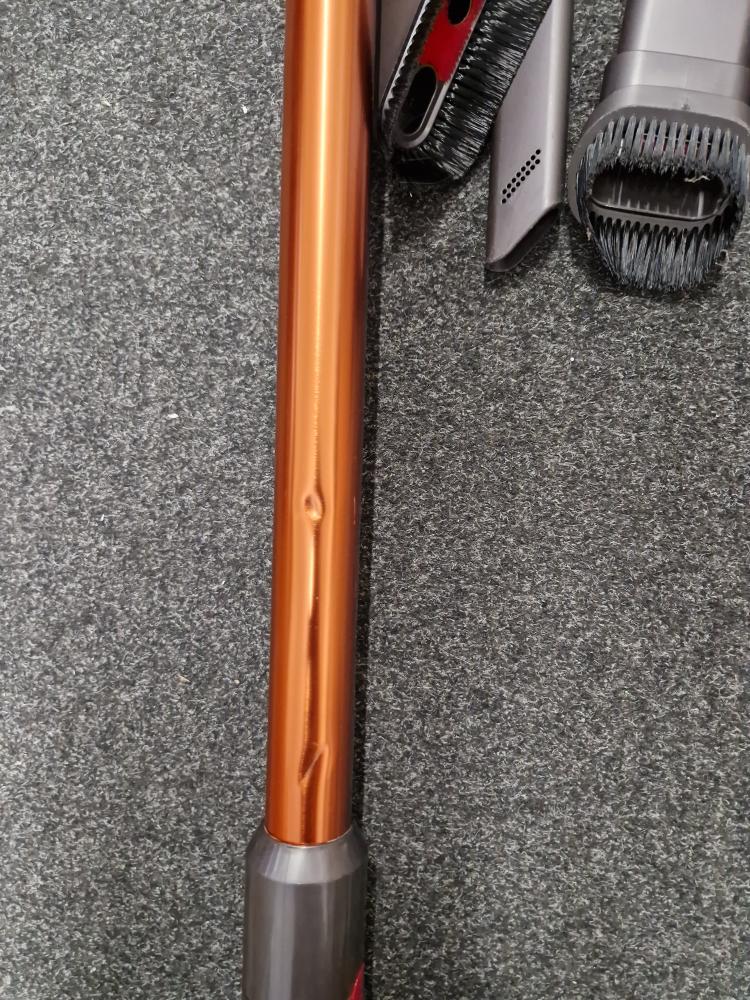 Dyson Cyclone V10 Absolute