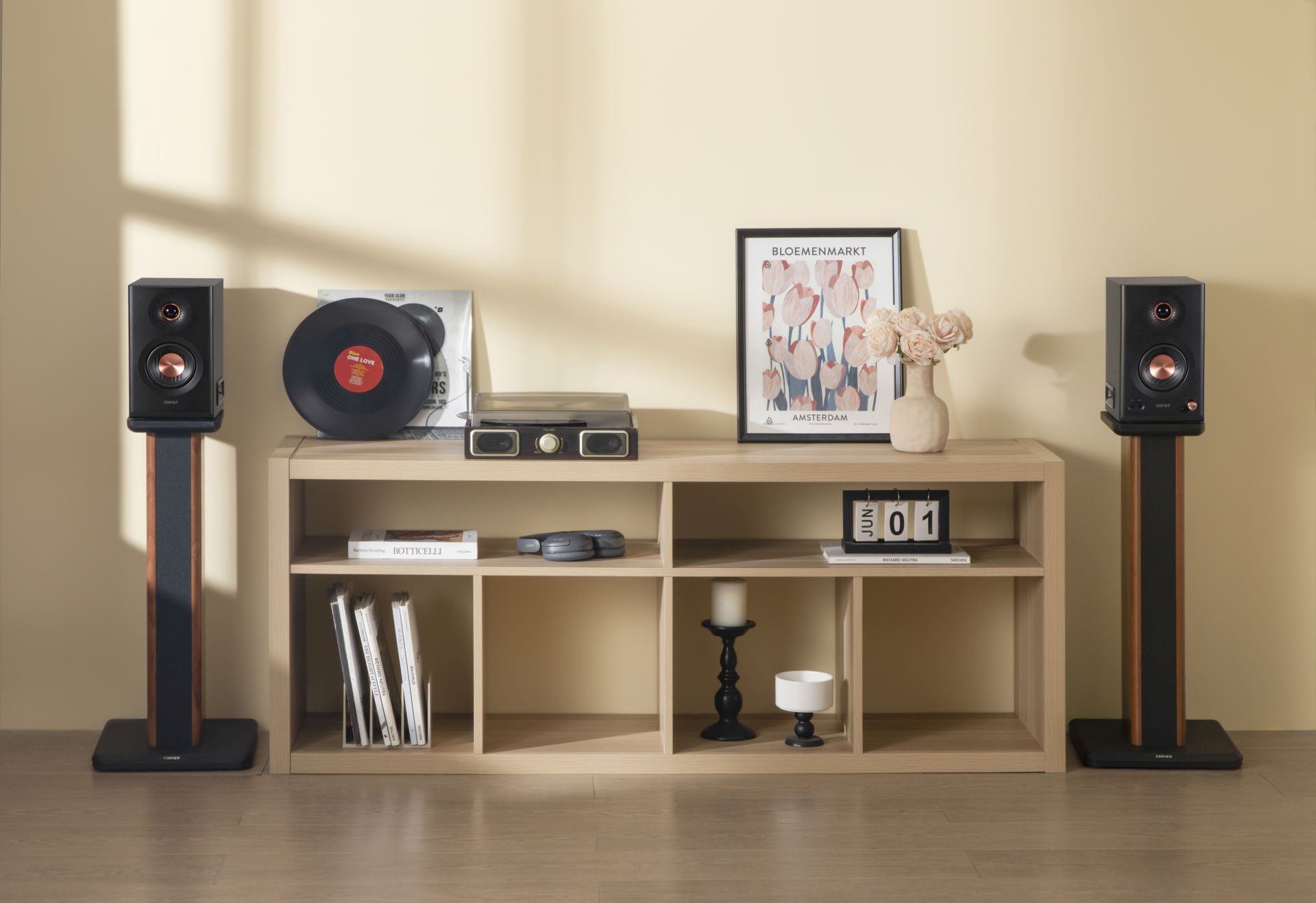 EDIFIER MR5 aktivní studiové reproduktory černé