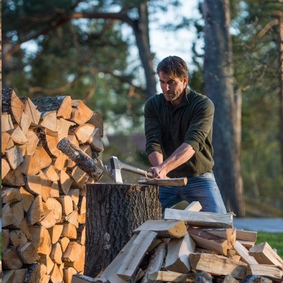 Fiskars X21 Sekera štípací L