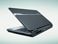 FSC AMILO Xi2528 17" C2D T7250 2GB 250GB nV8600 BT WL VHP