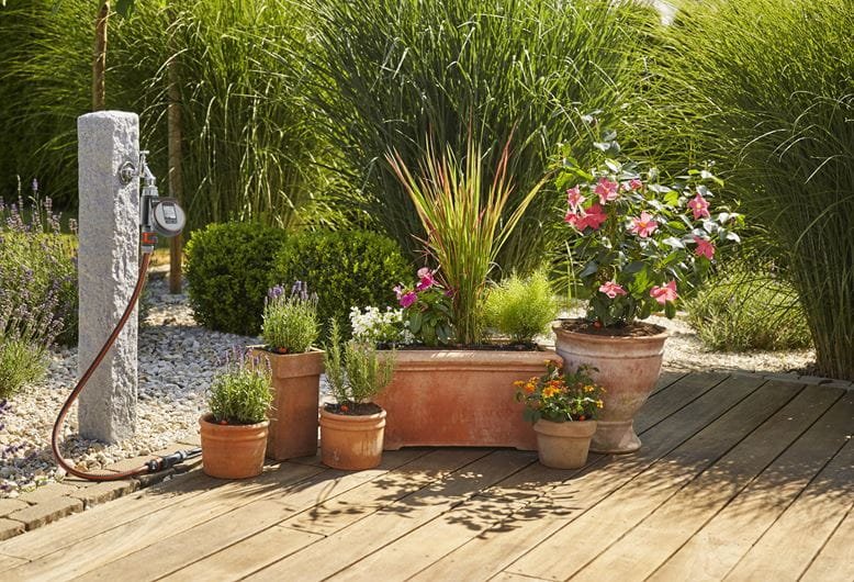 Gardena 13002-20 Štartovacia sada pre črepníkové rastliny M s automatickým