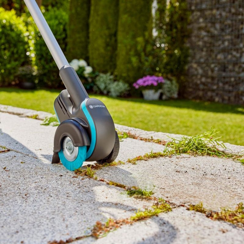 Gardena 14820-20 Akumulátorový kartáč na plevel EasyWeed 1800/18V P4A - sada