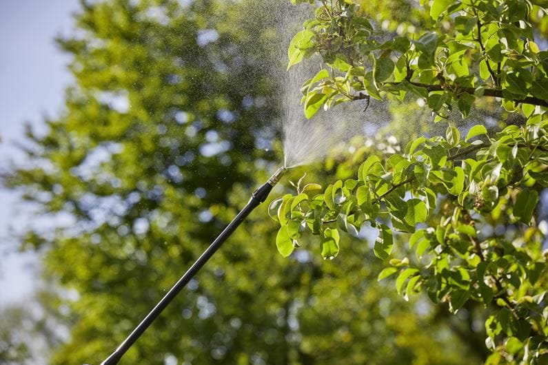 Gardena Postrekovač na chrbát 11140-20 12 l