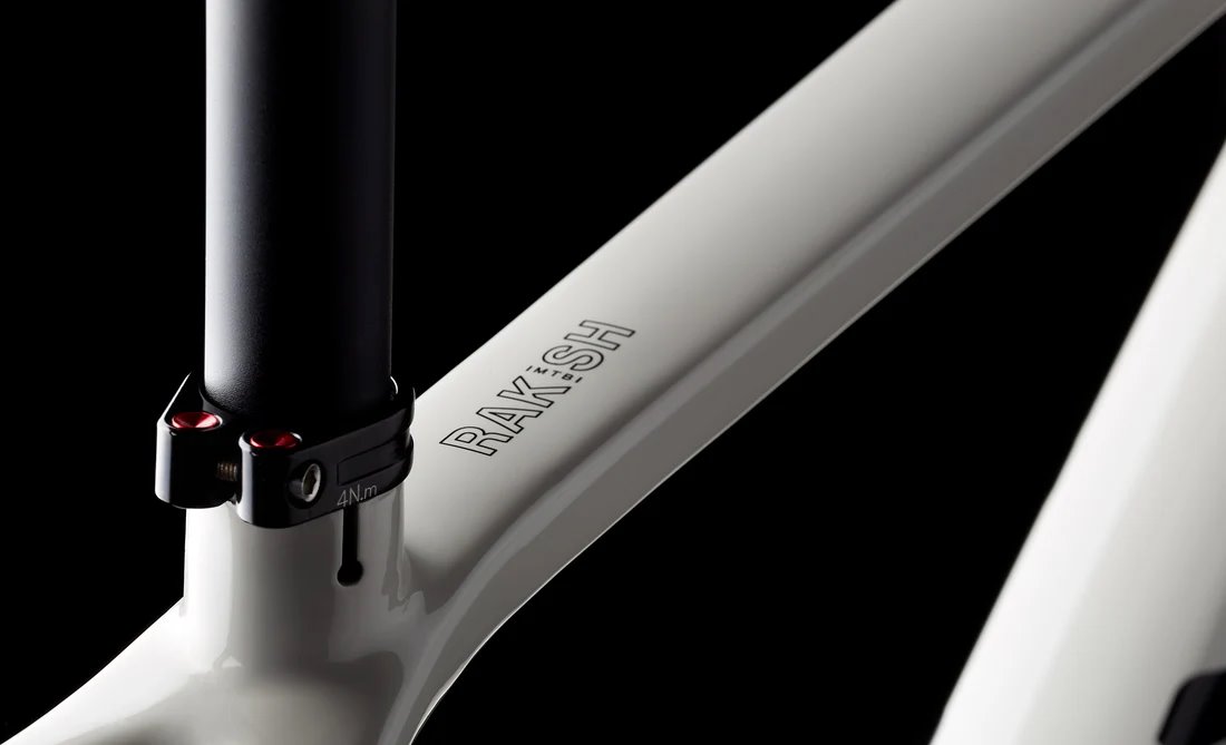 Horský bicykel MMR RAKISH 10 - Light Grey N Black - veľkosť S 25/2026