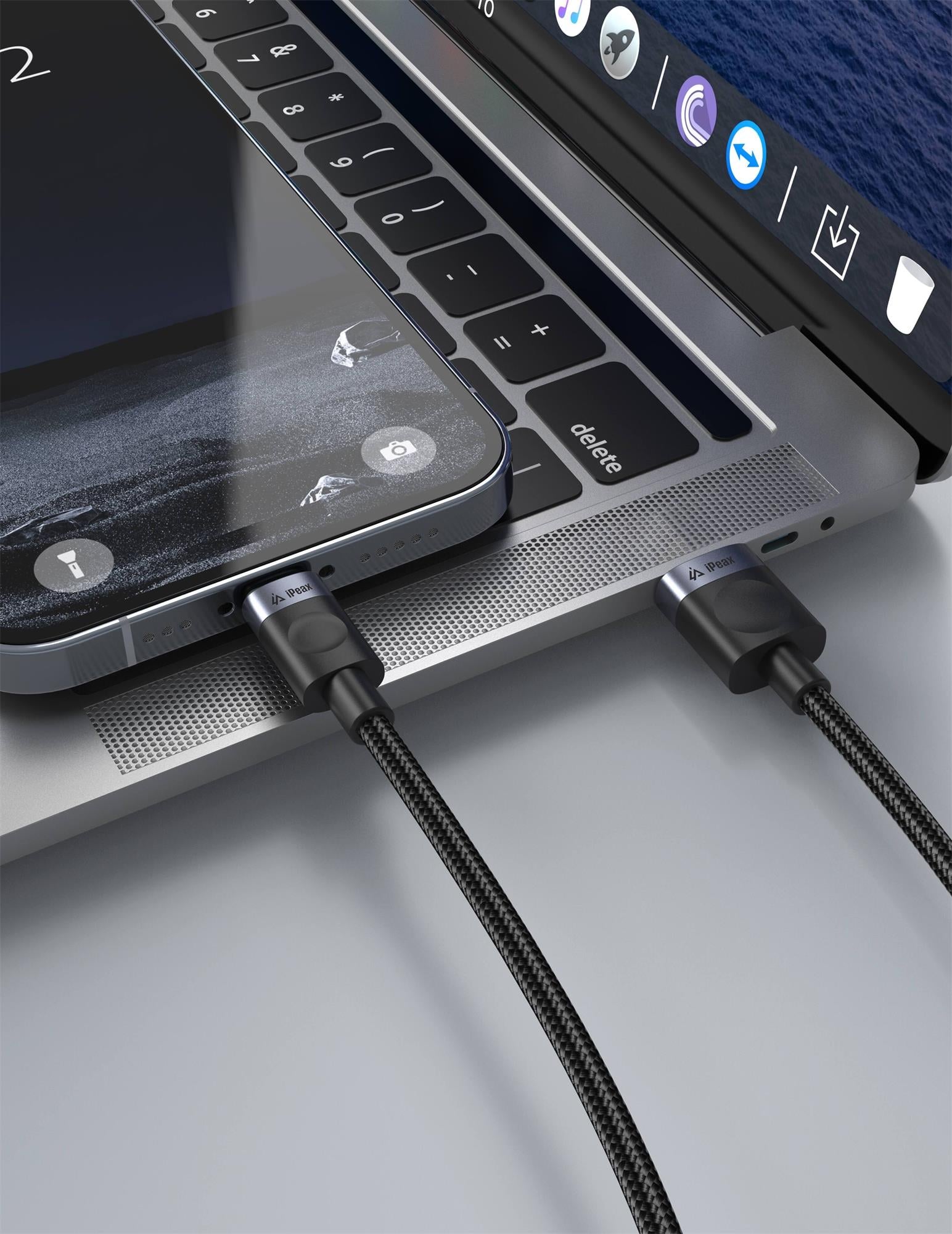 iPEAX textilní kabel USB-A / Lightning 1,5 m, USB 2.0, černý