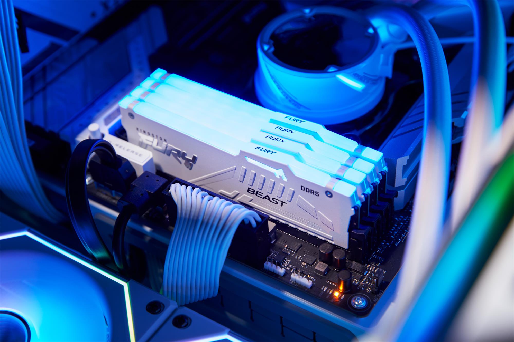 Kingston Fury Beast DDR5 RGB 32 GB 6000 MHz, AMD EXPO, biela