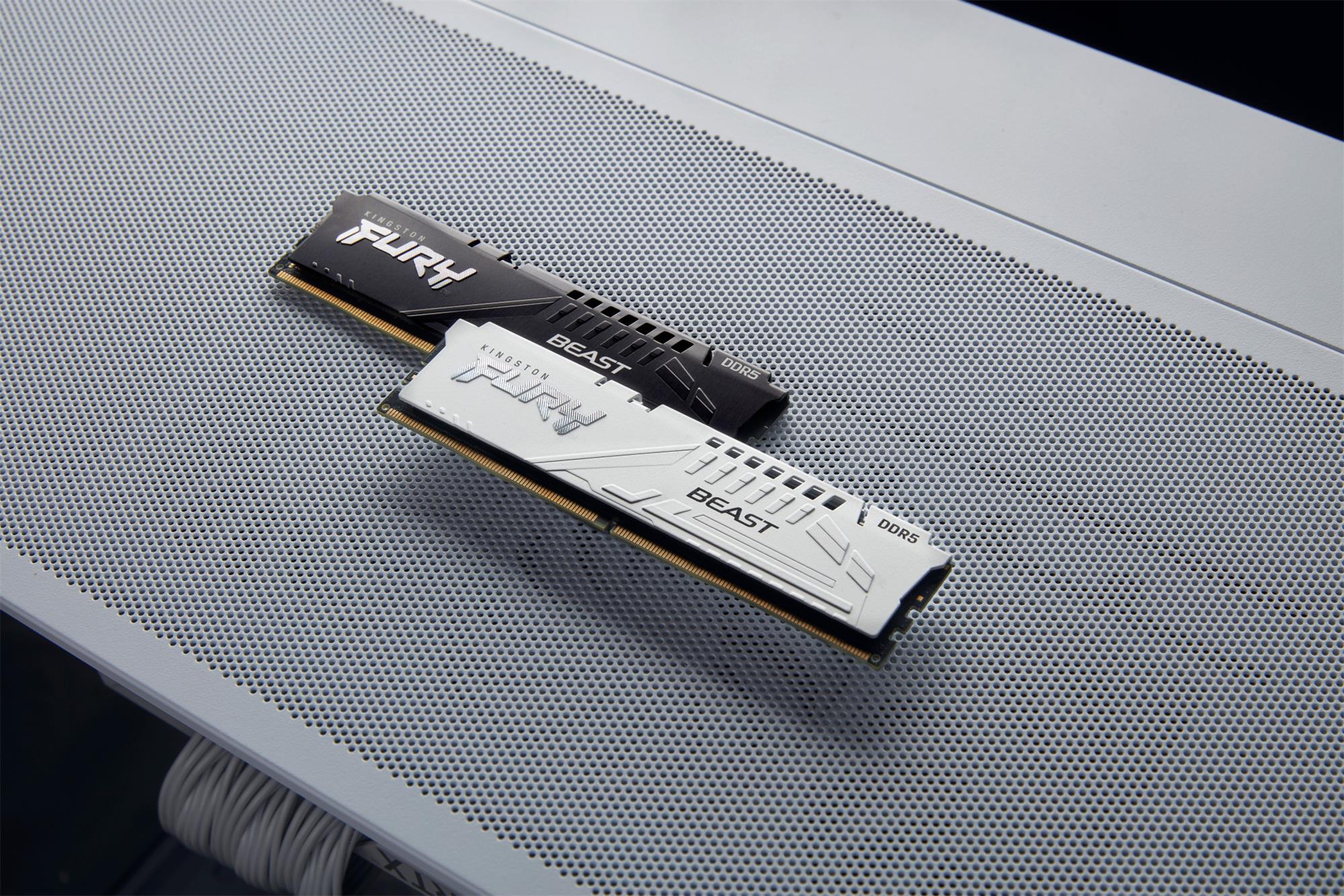 Kingston Fury Beast White DDR5 DIMM 32GB 6000MHz, AMD EXPO, biela (sada 2x 16GB)