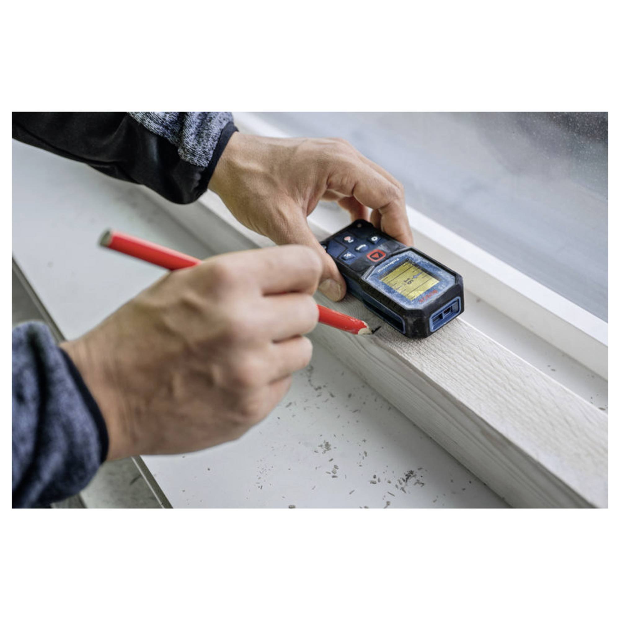 Laserový merač BOSCH Professional GLM 40-31 (0.601.075.000)