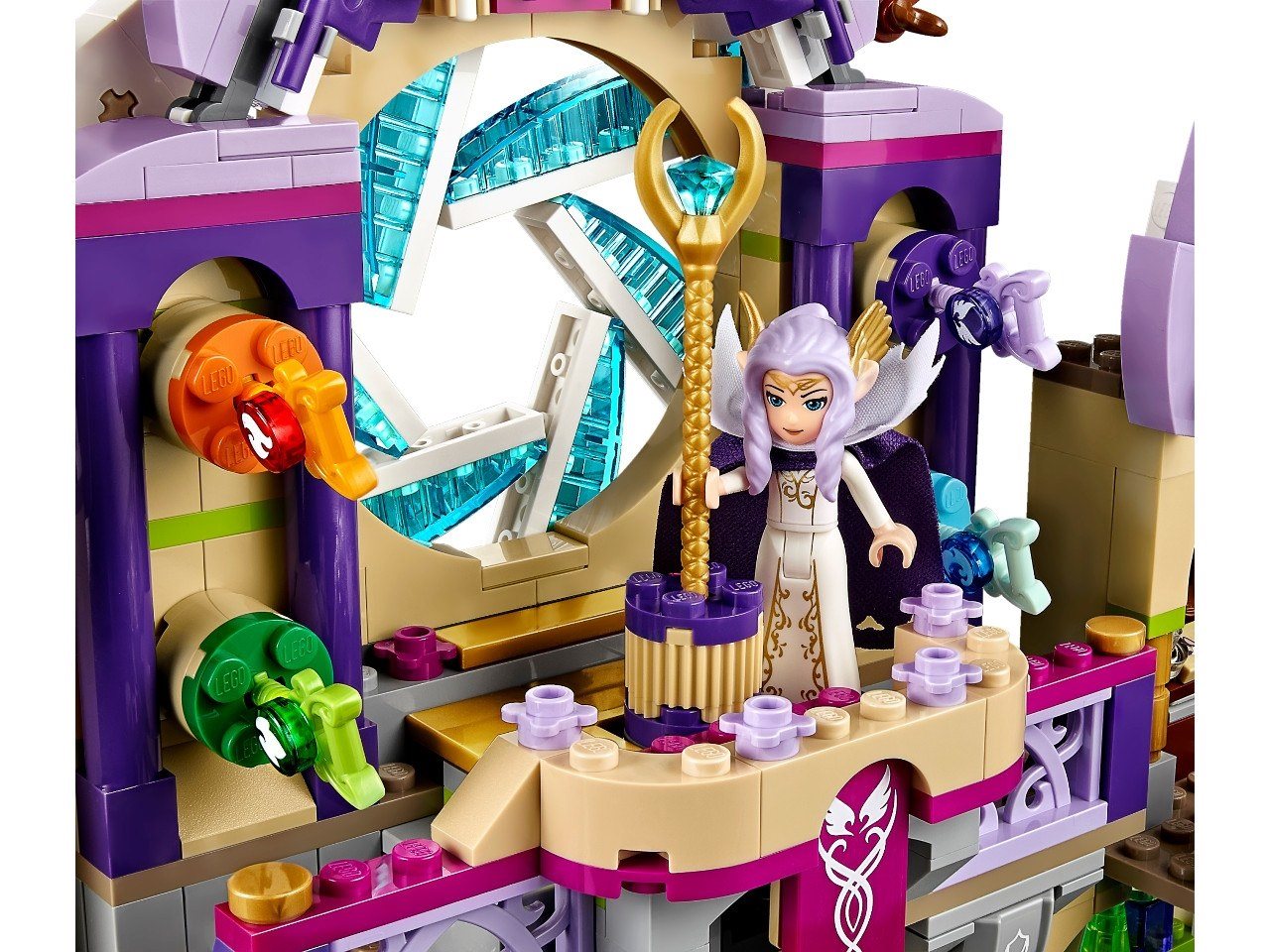 Lego Elves - Skyra a tajemný hrad pod nebem