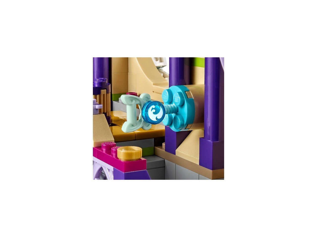 Lego Elves - Skyra a tajemný hrad pod nebem