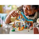 LEGO® Friends Veterinární klinika pro koně a domácí mazlíčky 42651