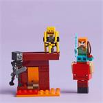 LEGO Minecraft Lávová bitka v podzemí 21266