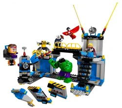 LEGO Super Heroes 76018 Hulk: Rozbití laboratoře