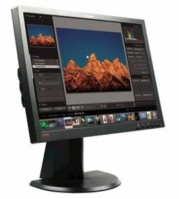 Lenovo 24" LCD L2440X, 1920x1200, 1000:1, 5ms, 300cd, 16:10, (White LED TN), pivot, USB hub, DVI, DisplayPort
