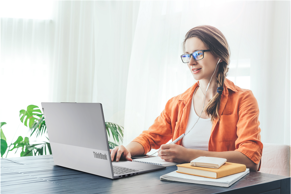 Lenovo ThinkBook 16 G4+ IAP (21CY002QCK)