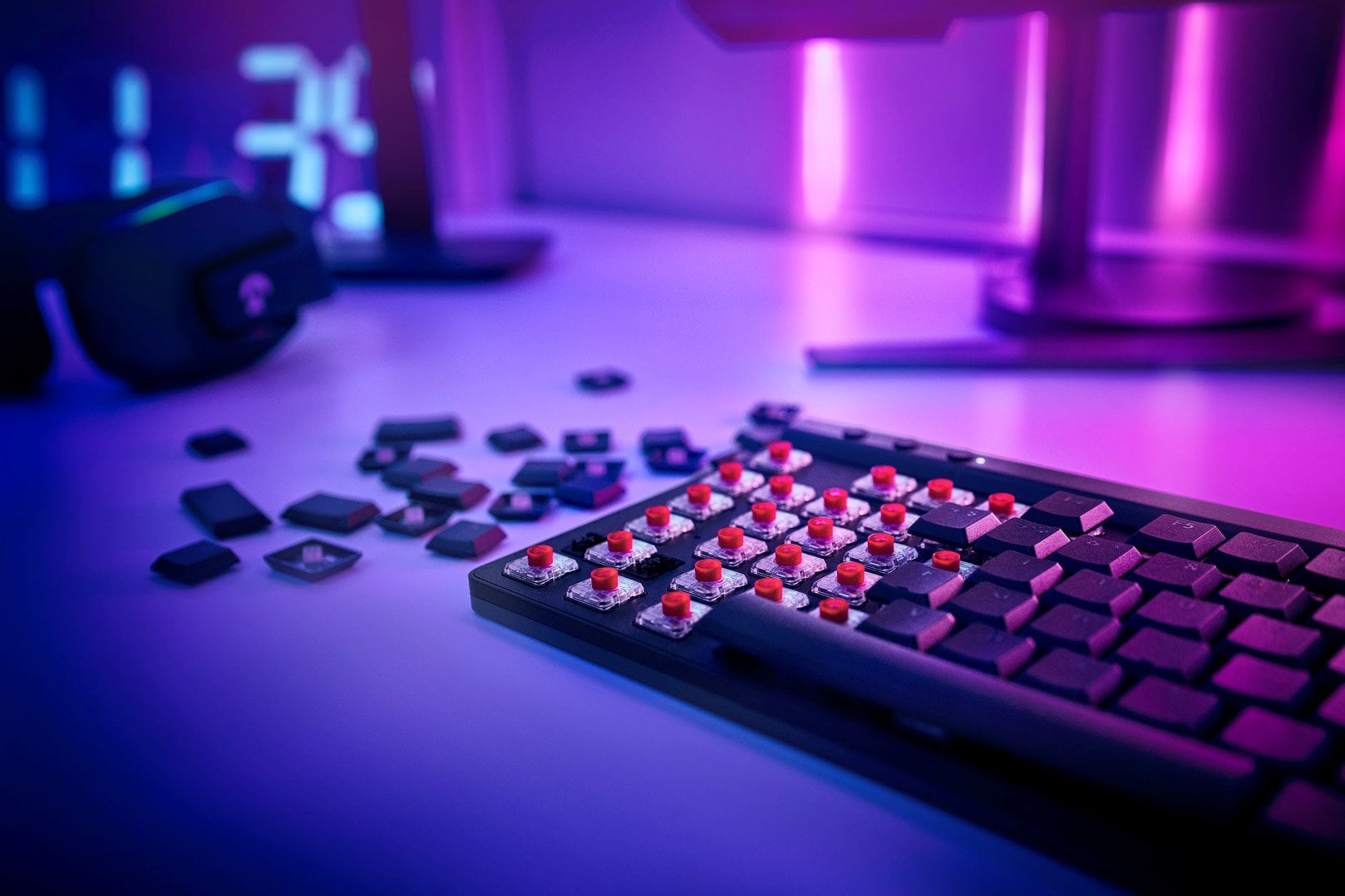 Logitech G515 TKL Lightspeed Tactile Black - CZ/SK