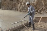 MAKITA Akumulátorová motorová jednotka pre vibračnú lištu Li-ion XGT 40 V, bez akumulátora Z