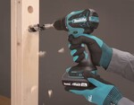 MAKITA Akumulátorový rázový uťahovák Li-ion LXTB 18V/2,0 Ah