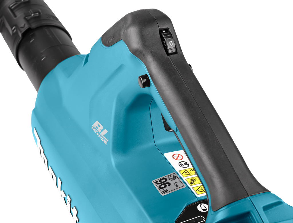 MAKITA DUB362PT4X Aku Li-ion fukár 4x aku 18V/5,0Ah, rýchlonabíjačka, LXT taška