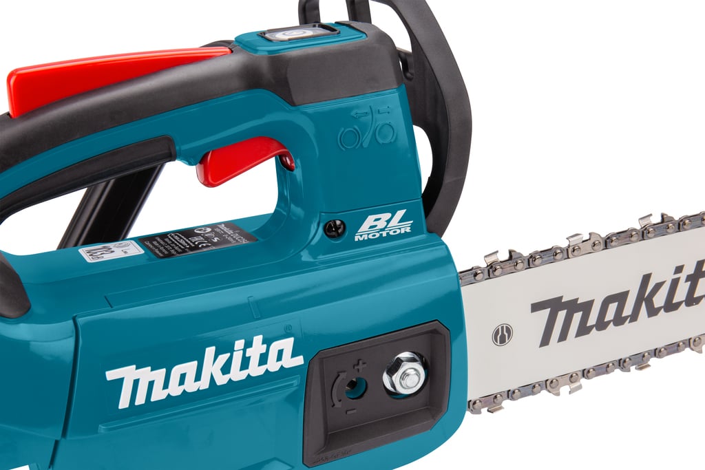 MAKITA DUC254Z Akumulátorová reťazová píla Li-on 18V, lišta 25cm, bez batérie LXT