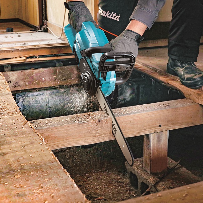 MAKITA DUC357ZX3 Akumulátorová reťazová píla 350 mm Li-ion LXT 18V, bez batérie