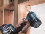 MAKITA TD002GD201 Akumulátorový rázový skrutkovač 1/4" Li-ion XGT 40 V/2,5 Ah