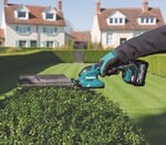 MAKITA UH023GZ Akumulátorové nožnice na živý plot 200 mm Li-ion XGT 40 V, bez batérie Z