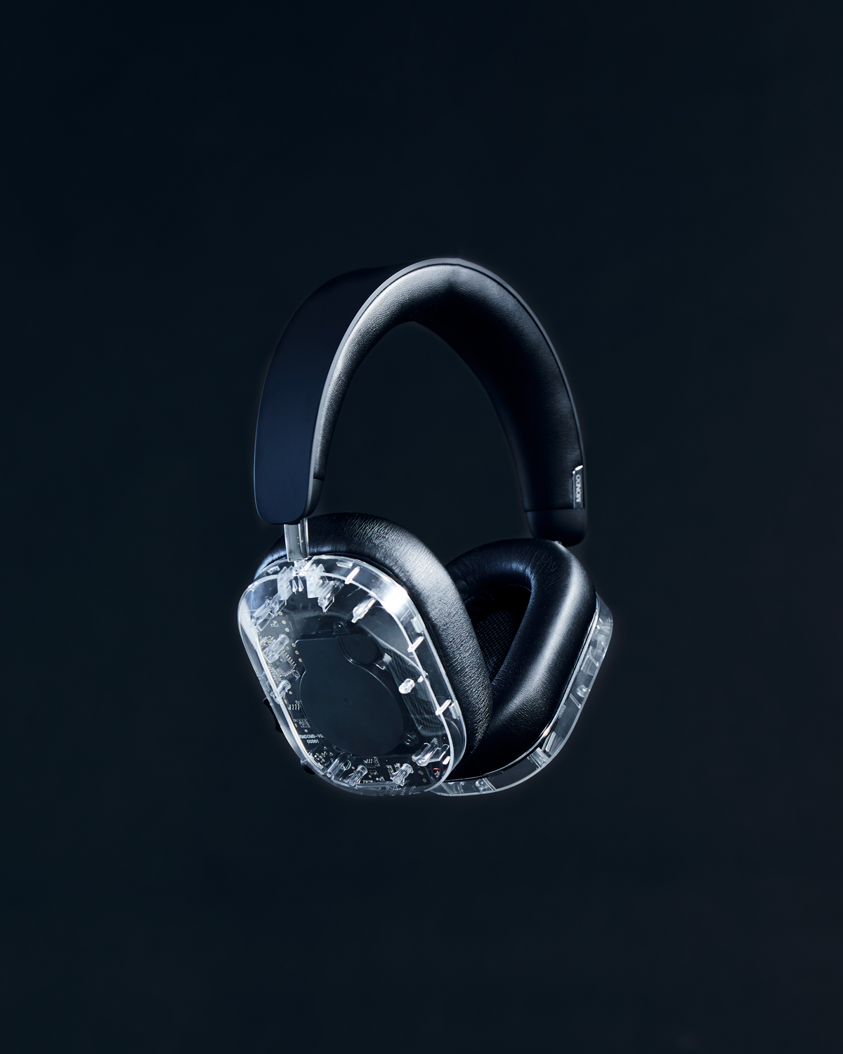 MONDO Over-Ear Headphones (Transparent)