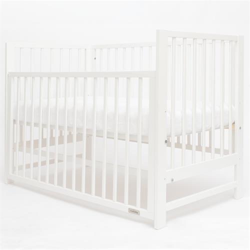 New Baby Detská postieľka BASIC s odnímateľnou bočnicou biela
