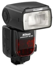 NIKON blesk SB-900 externí (záblesková jednotka)