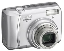 Nikon Coolpix L1 6,2 MP 5x Zoom silver
