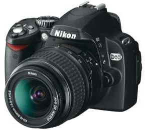 NIKON D60 + 18-55 II AF-S DX zrcadlovka