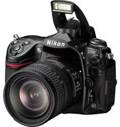 Nikon zrcadlovka D700 + 14-24 AF-S, 12.1 MPix