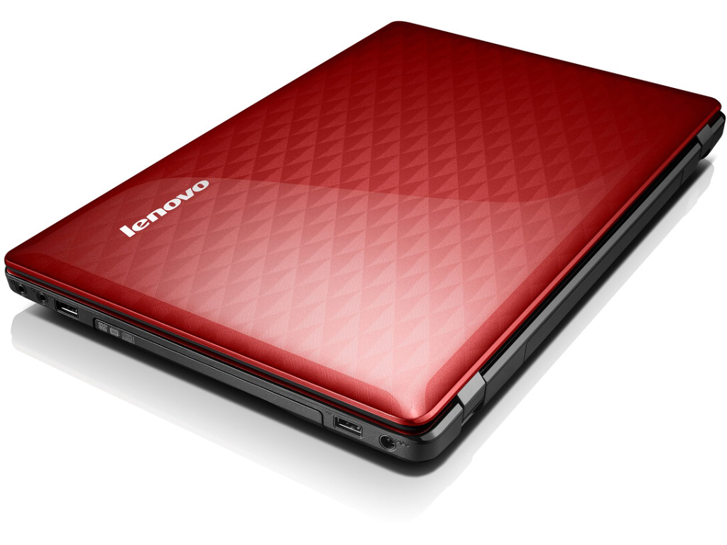Notebook Lenovo IdeaPad Z580 15,6"LED Core i5-3210M,8GB,1TB,GF GT635M s 2GB,DVD±RW, WiFi,BT,CAM,W8-64bit,red