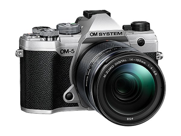 OM System mirrorless OM-5 stříbrný + objektiv M.Zuiko Digital 14-150mm F4.0-5.6 II