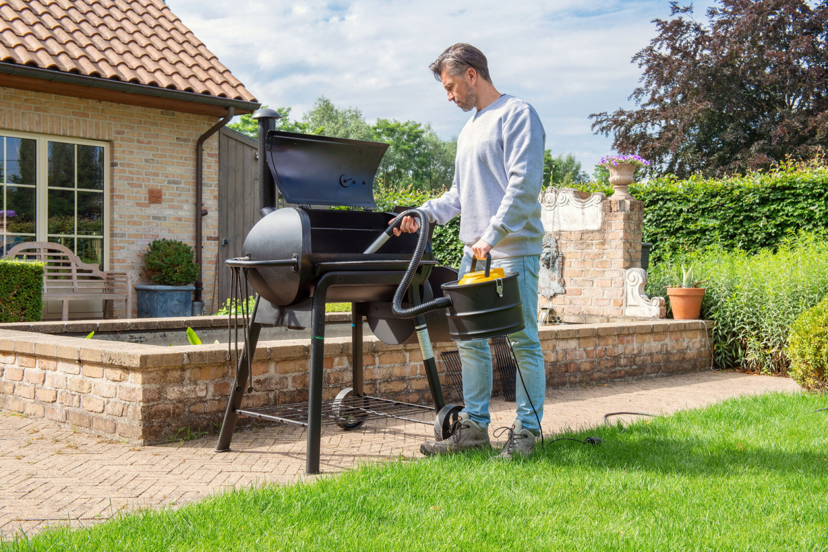 Powerplus POWX3000 - Separátor popola / vysávač 1 000W (15L)